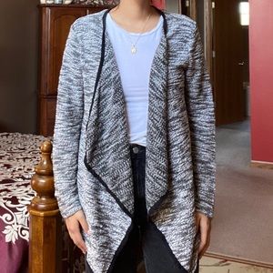 🌻3/$20🌻Grey Marled Cardigan